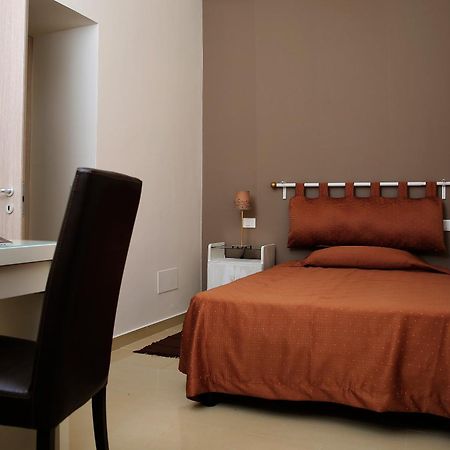 74 Crescenzio House Hotel โรม ภายนอก รูปภาพ