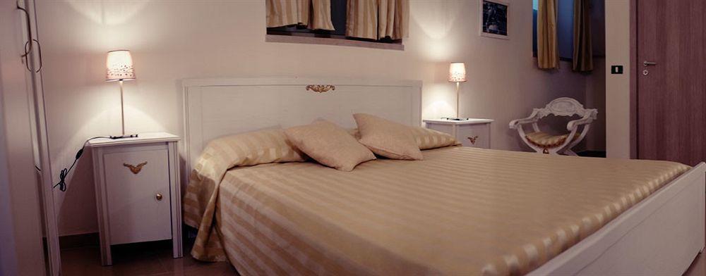 74 Crescenzio House Hotel โรม ภายนอก รูปภาพ